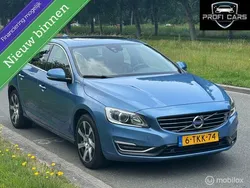 Blauw Gebruikt 2014 Volvo V60 Summum Stationwagen | € 12.950 (Eerlijke prijs)