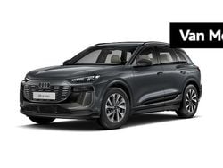 Grijs Gebruikt 2025 Audi Q6 e-tron Advanced SUV | € 69.900