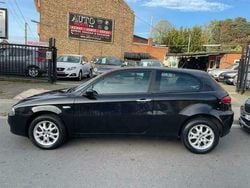 Zwart Gebruikt 2008 Alfa Romeo 147 Impression Hatchback | € 4.990