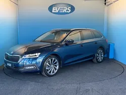 Blauw Gebruikt 2021 Skoda Octavia Business Line Stationwagen | € 25.250 (Goede deal)