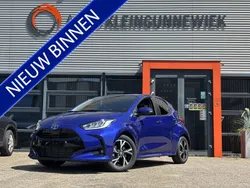 Blauw Nieuw 2025 Toyota Yaris Hybrid Hatchback | € 28.940 (Eerlijke prijs)