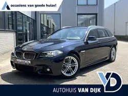 Zwart Gebruikt 2015 BMW 520 Executive Stationwagen | € 20.950 (Iets duurder)