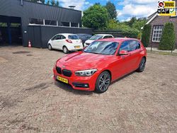 Rood Gebruikt 2019 BMW 118 Executive Hatchback | € 18.950 (Super prijs)