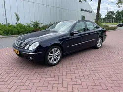 Blauw Gebruikt 2003 Mercedes E320 Elegance Sedan | € 7.950 (Eerlijke prijs)