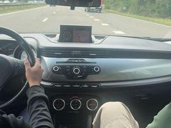 Zwart Gebruikt 2011 Alfa Romeo Giulietta Distinctive Hatchback | € 3.500 (Iets duurder)