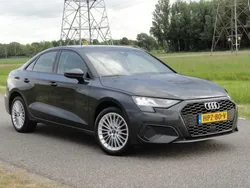 Grijs Gebruikt 2020 Audi A3 Sedan | € 20.995 (Goede deal)