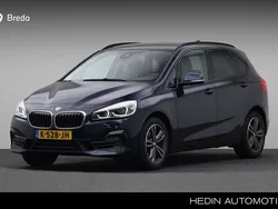 Blauw Gebruikt 2020 BMW 220 Executive Stationwagen | € 23.880 (Goede deal)