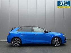 Blauw Gebruikt 2023 Opel Astra GS Line Hatchback | € 22.945 (Eerlijke prijs)