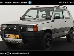 Grijs, metallic lak Gebruikt 2001 Fiat Panda 4x4 Trekking Hatchback | € 13.950