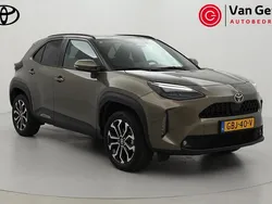 Groen Gebruikt 2024 Toyota Yaris Cross Edition SUV | € 29.999 (Eerlijke prijs)