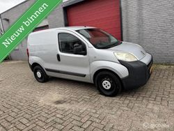 Zilver (metallic) Gebruikt 2010 Citroën Nemo Van | € 2.745 (Eerlijke prijs)