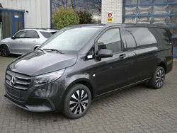 Grijs Nieuw 2024 Mercedes Vito MPV | € 48.950 (Eerlijke prijs)