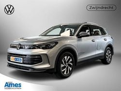 Zilver Gebruikt 2024 VW Tiguan Edition SUV | € 43.995 (Super prijs)