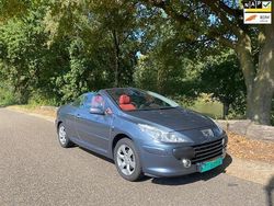 Grijs Gebruikt 2006 Peugeot 307 CC Cabriolet | € 5.450 (Duur)