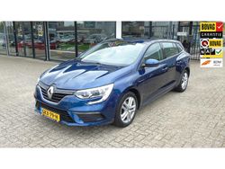 Blauw Gebruikt 2018 Renault Mégane GrandTour LIMITED Stationwagen | € 10.950 (Goede deal)