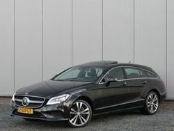 Zwart, metallic lak Gebruikt 2015 Mercedes CLS400 Shooting Brake Stationwagen | € 29.999