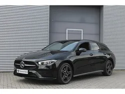 Zwart Gebruikt 2021 Mercedes CLA250 AMG line Sedan | € 29.999 (Super prijs)