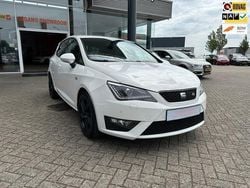 Wit Gebruikt 2015 Seat Ibiza CONNECT Hatchback | € 9.940 (Eerlijke prijs)