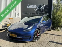 Blauw Gebruikt 2019 Tesla Model 3 Performance Sedan | € 23.900 (Eerlijke prijs)