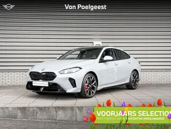 M brooklyn grau Gebruikt 2025 BMW 220 M Sport Coupé | € 49.900 (Eerlijke prijs)