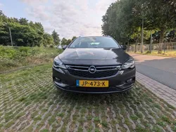 Grijs Gebruikt 2016 Opel Astra Business Stationwagen | € 7.000 (Eerlijke prijs)