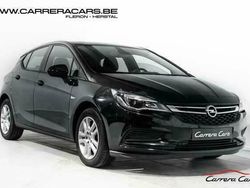 Zwart Gebruikt 2016 Opel Astra Dynamic Sedan | € 11.990 (Eerlijke prijs)