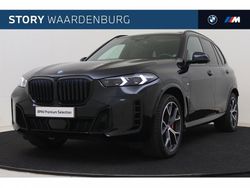 Saphirschwarz (donker zwart metallic) Gebruikt 2024 BMW X5 Comfort Edition SUV | € 97.850 (Eerlijke prijs)