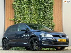 Blauw Gebruikt 2016 VW Golf VII Allstar Hatchback | € 12.450 (Eerlijke prijs)