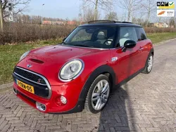 Rood Gebruikt 2014 Mini Cooper S Hatchback | € 11.550 (Eerlijke prijs)