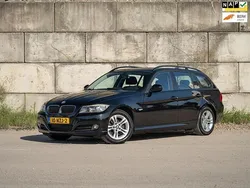 Zwart Gebruikt 2011 BMW 318 Basis Stationwagen | € 8.650 (Eerlijke prijs)