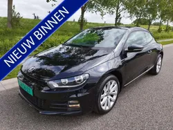 Zwart, metallic lak Gebruikt 2015 VW Scirocco Edition Coupé | € 15.950 (Eerlijke prijs)