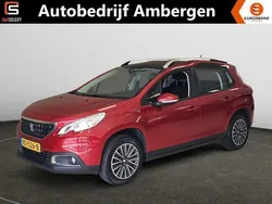 Rood Gebruikt 2017 Peugeot 2008 SUV | € 9.950 (Eerlijke prijs)