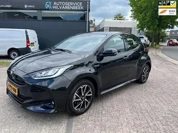 Zwart Gebruikt 2020 Toyota Yaris Edition Hatchback | € 17.250 (Goede deal)