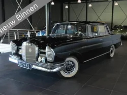 Zwart Gebruikt 1962 Mercedes W111 Sedan | € 44.500