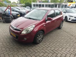 Rood Gebruikt 2010 Hyundai i20 Hatchback | € 2.600 (Eerlijke prijs)