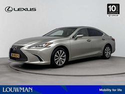 Grijs Gebruikt 2019 Lexus ES300 Business Edition Sedan | € 34.995 (Iets duurder)