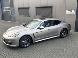 Zilver Gebruikt 2011 Porsche Panamera Hatchback | € 22.500 (Eerlijke prijs)
