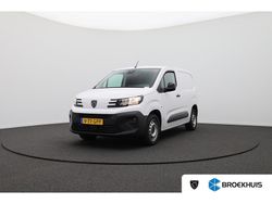 Wit Gebruikt 2024 Peugeot Partner S Van | € 22.722