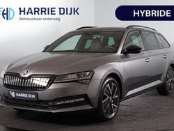 Grijs Gebruikt 2024 Skoda Superb Business Line Stationwagen | € 37.495 (Eerlijke prijs)