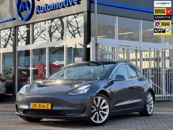 Grijs Gebruikt 2019 Tesla Model 3 Long Range Sedan | € 25.750 (Iets duurder)