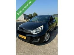 Zwart Gebruikt 2012 Kia Rio Hatchback | € 2.250 (Goede deal)