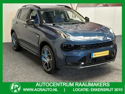 Blauw, metallic lak Gebruikt 2022 Lynk & Co 01 SUV | € 24.640 (Goede deal)