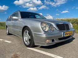 Gebruikt 2001 Mercedes E430 Sedan | € 8.950