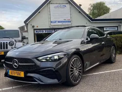 Zwart Gebruikt 2024 Mercedes CLE300 AMG Coupé | € 64.899