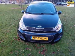 Zwart Gebruikt 2012 Kia Rio Plus Hatchback | € 4.950 (Goede deal)