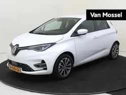Wit Gebruikt 2023 Renault Zoe Intens Hatchback | € 19.940 (Eerlijke prijs)
