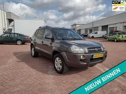 Grijs Gebruikt 2008 Hyundai Tucson Style SUV | € 3.499 (Eerlijke prijs)