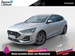 Grijs Gebruikt 2022 Ford Focus ST-Line X Hatchback | € 17.940 (Goede deal)