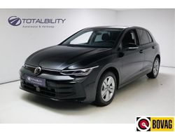 Zwart Gebruikt 2025 VW Golf VIII Comfortline Hatchback | € 28.750 (Super prijs)