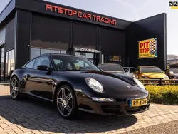 Zwart, metallic lak Gebruikt 2007 Porsche 911 Carrera 4S Coupé | € 47.500 (Eerlijke prijs)